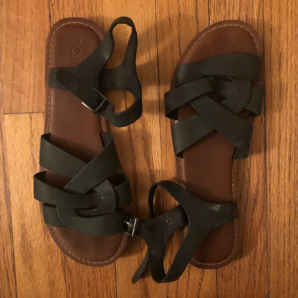 TOMS Zoe Sandal